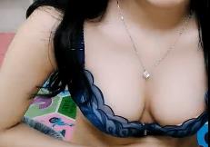 白耳朵，美丽的乳房，小姐姐，手淫工具，轻摇棍，束带，无毛发和很多头发，不必担心。